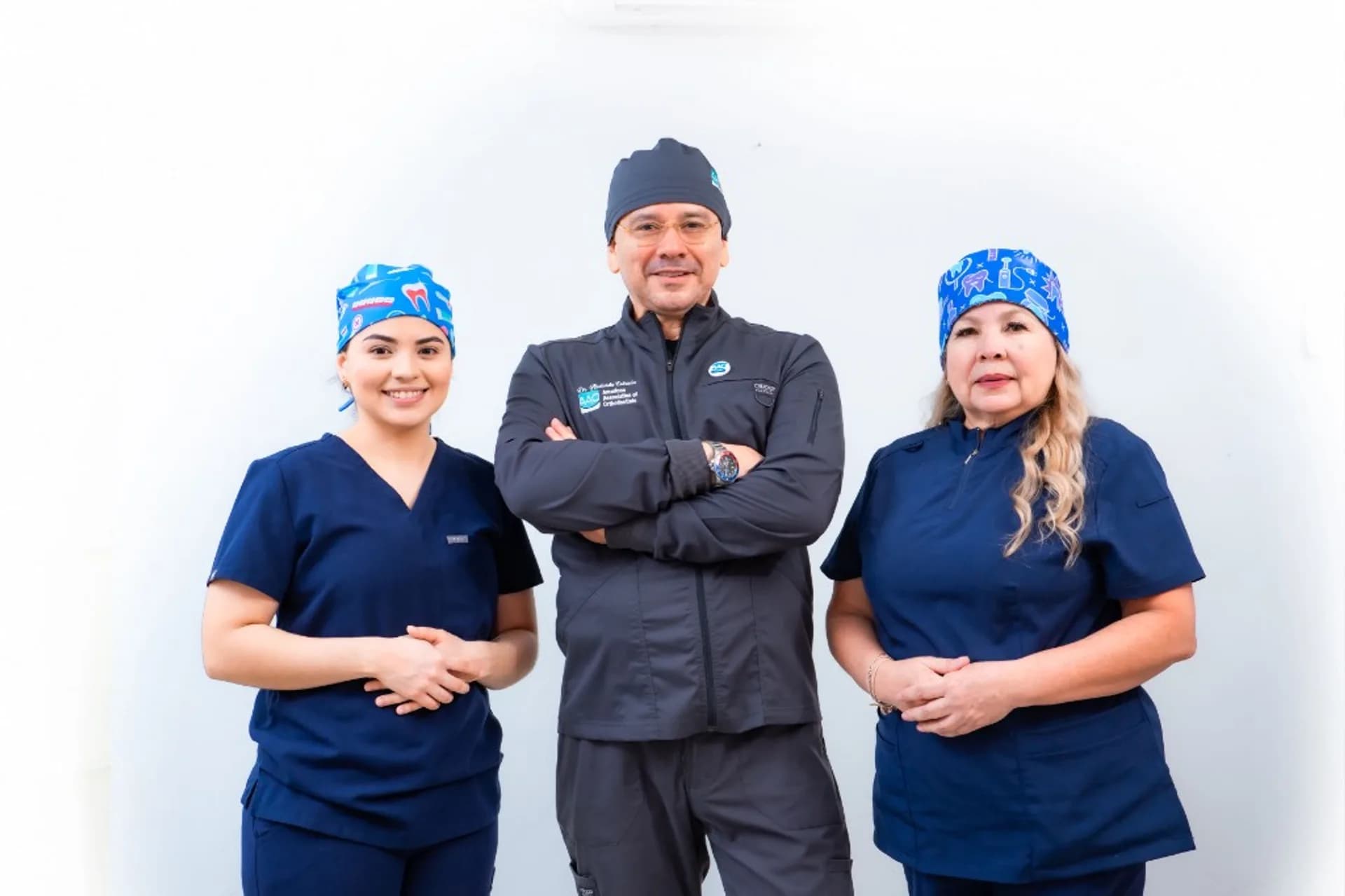 Equipo médico del Dr. Abelardo Estrada