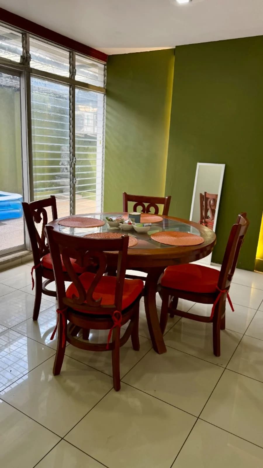 Comedor del hospedaje en San Miguel
